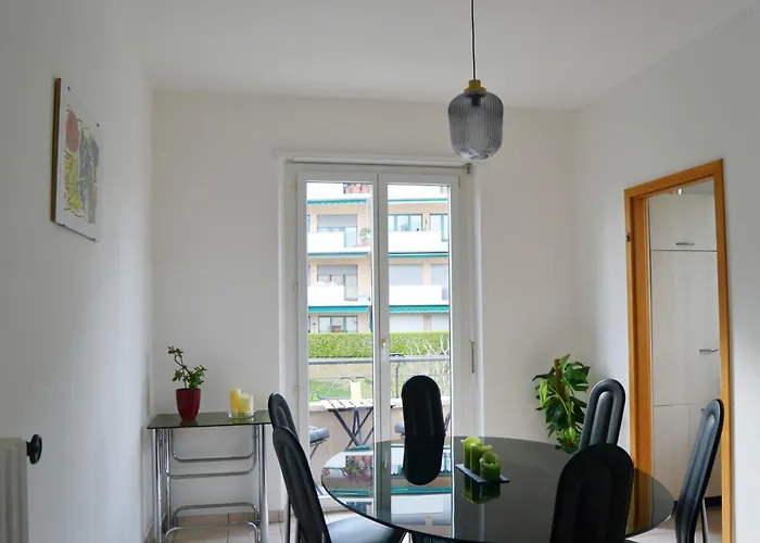 A Jump Into * לוגאנו